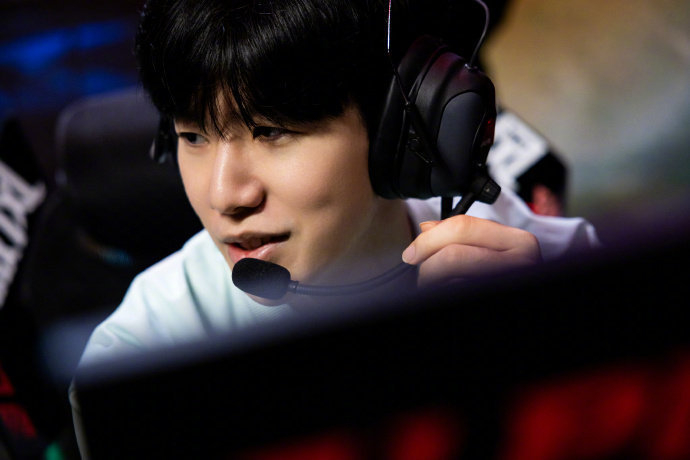 和恩比德的 和恩比德的