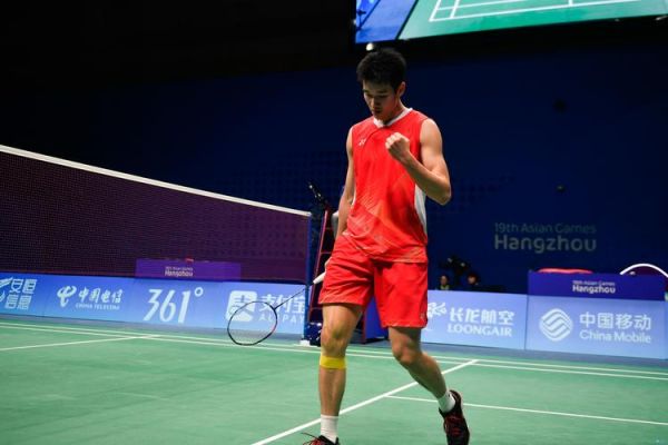 尼克斯锋线 尼克斯锋线